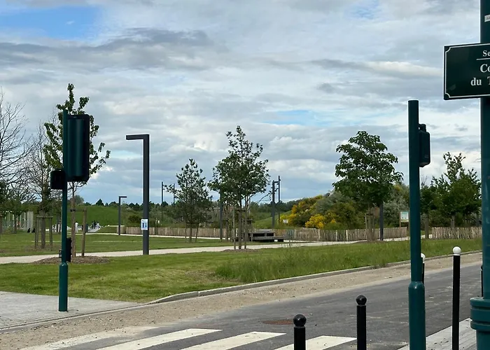 Immodely & La Parade De * 세리스