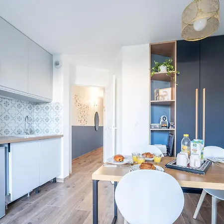 Immodely & La Parade De Apartmán *