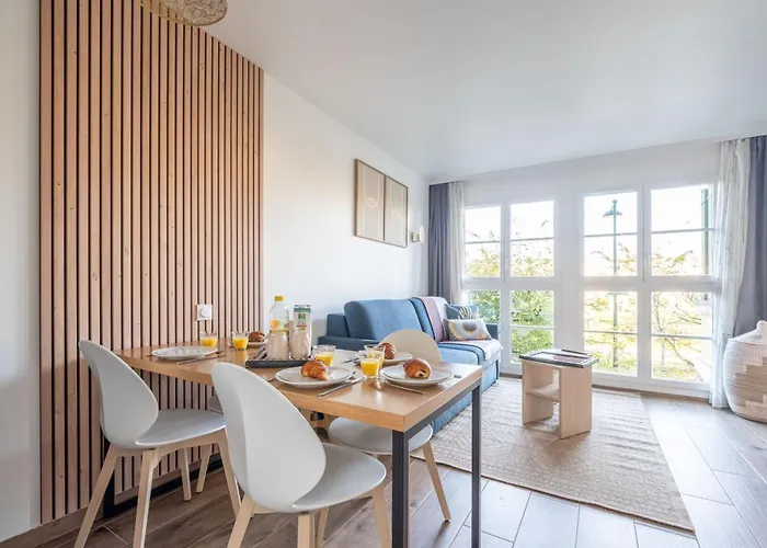 Immodély&la Parade De